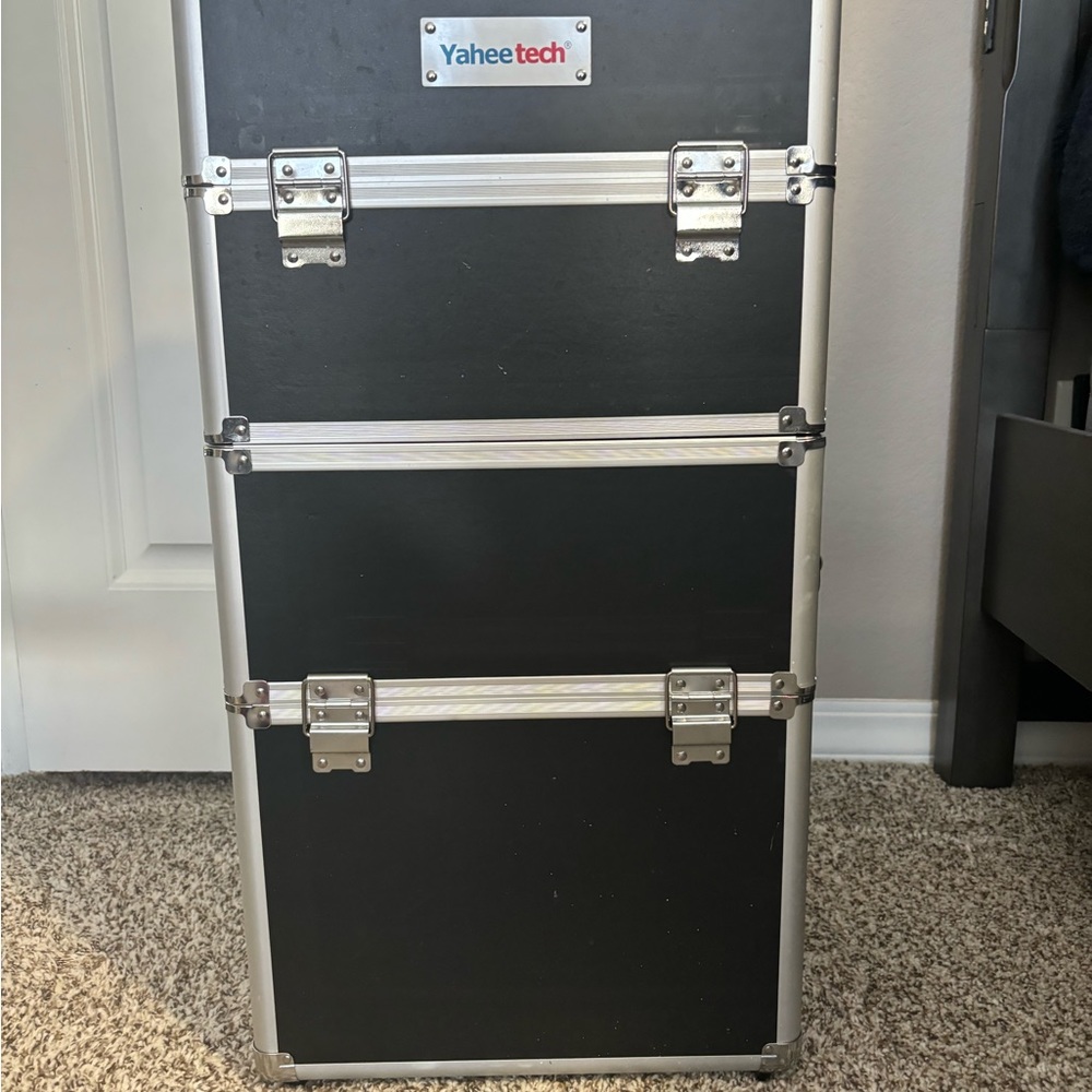 Yaheetech Professional Rolling Makeup Case Train